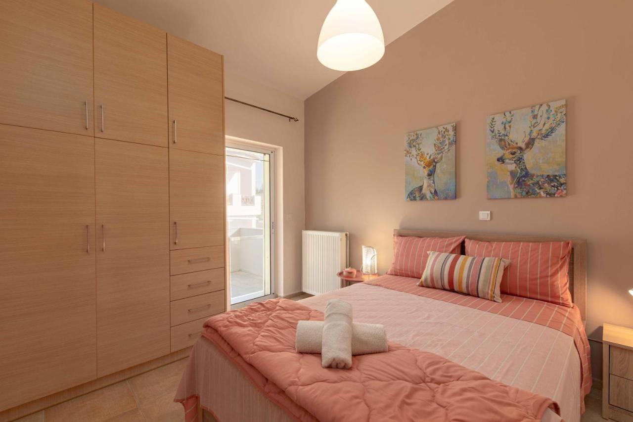 Villa Melenia For Family Holidays By The Beach Αγία Πελαγία  Εξωτερικό φωτογραφία