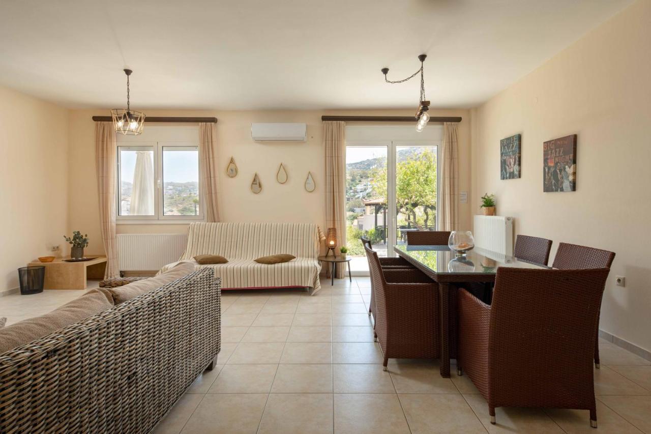 Villa Melenia For Family Holidays By The Beach Αγία Πελαγία  Εξωτερικό φωτογραφία